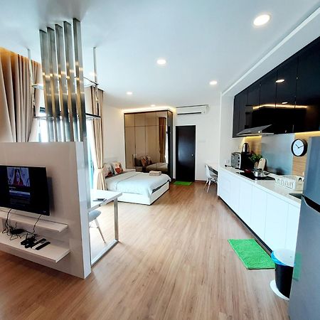 Symphony Tower Studio #9 With Balcony Черас Экстерьер фото